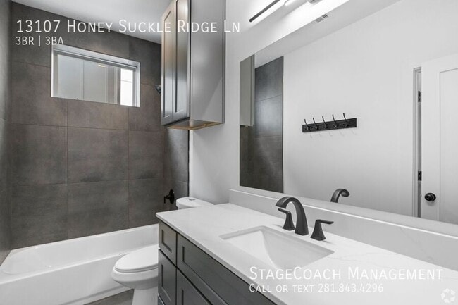 Building Photo - 13107 Honey Suckle Ridge Ln