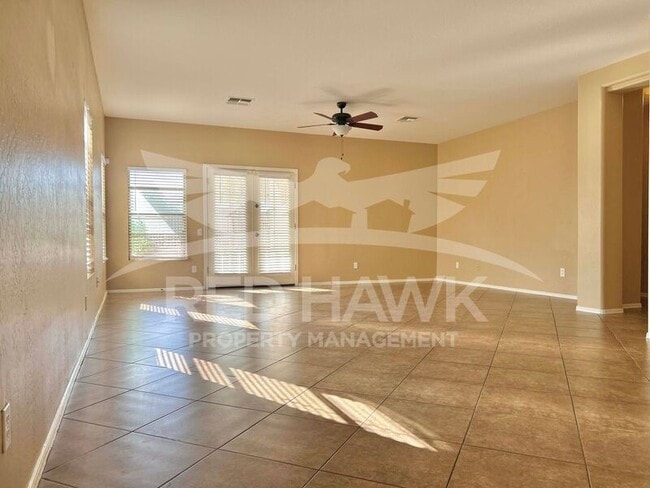 Building Photo - 5329 W Glass Ln