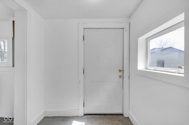 Building Photo - 2619 Guilford Ave