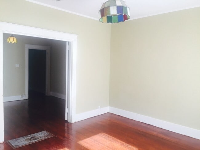 Building Photo - 1536 Tutwiler Ave