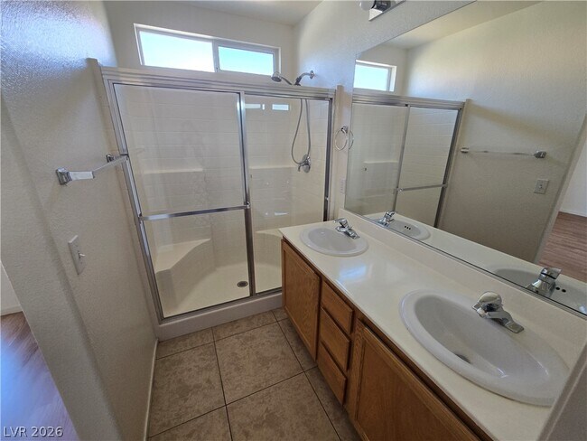Building Photo - 5120 Wedmore Ct