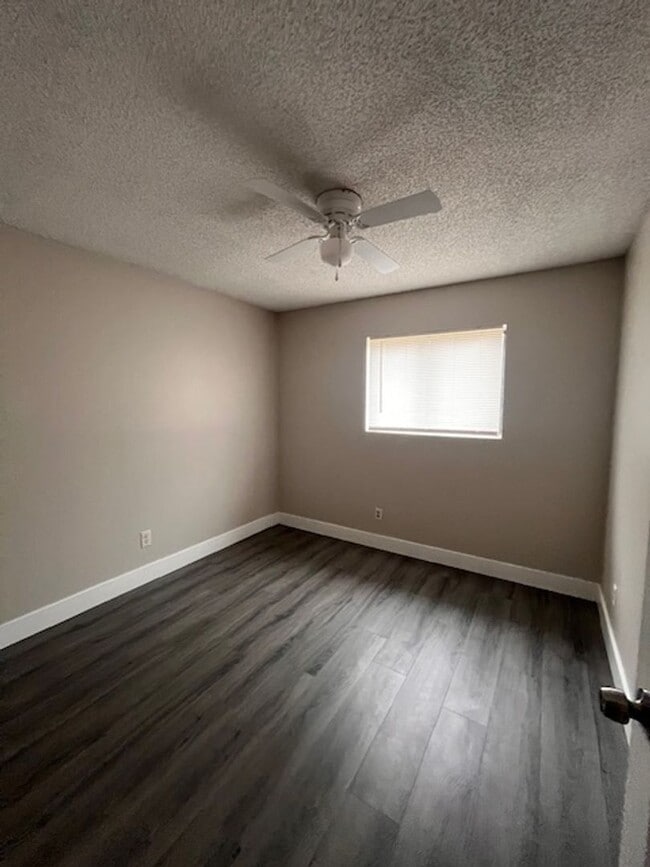 Building Photo - Joree Springs S/D