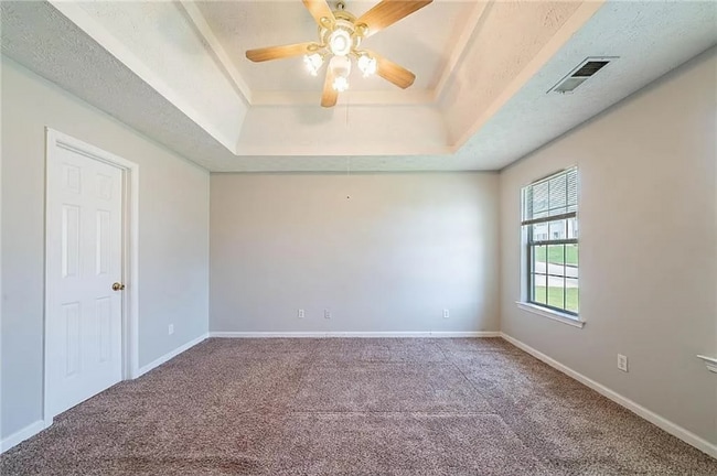 Building Photo - 2262 Dodson Dr