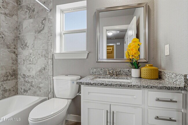 Building Photo - 3328 David Palacio Dr