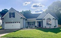 Building Photo - 920 Charles Hall Dr