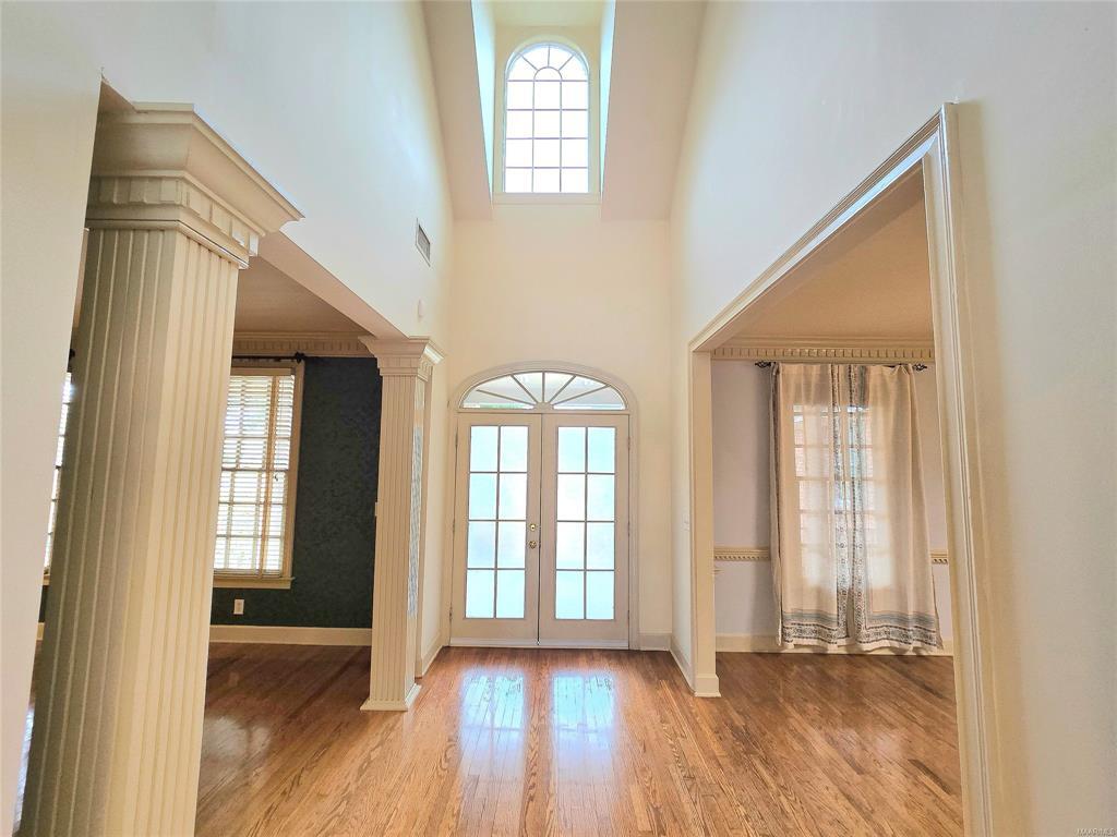 Building Photo - 8457 Chadburn Crossing