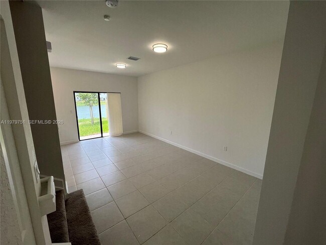 Building Photo - 9960 SW 228th Terrace