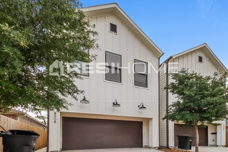 Building Photo - 4908 Hardy St