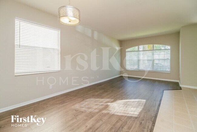 Building Photo - 14832 Faberge Dr