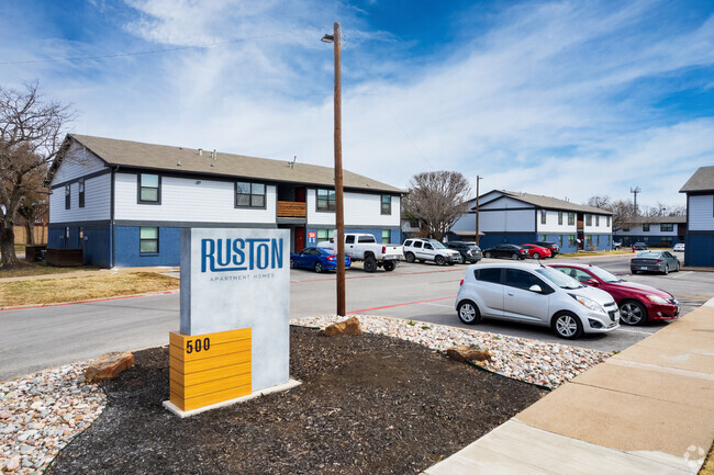 Building Photo - The Ruston