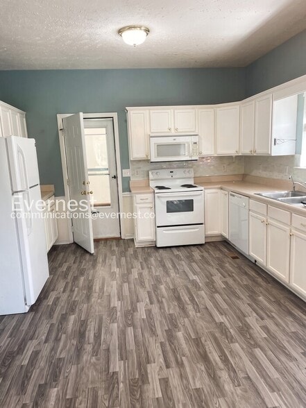 Building Photo - 1714 Bear Paw Ln