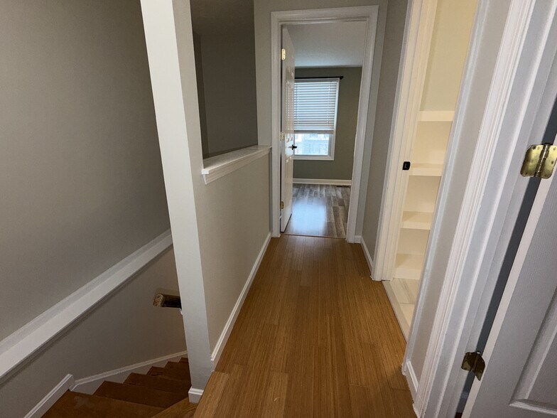 Building Photo - 1195 Palmwood Ct