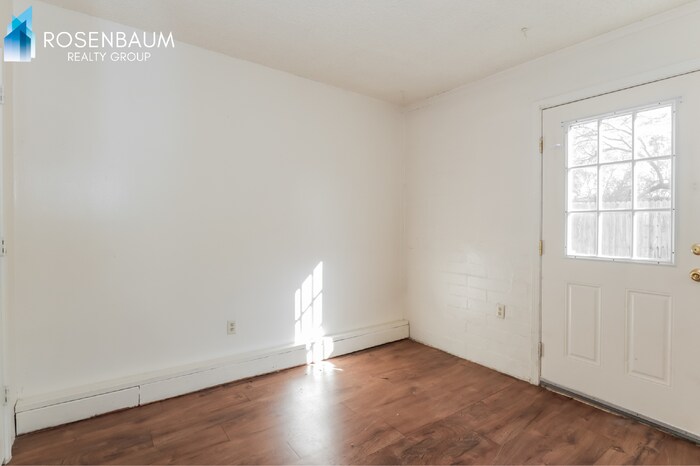 Building Photo - 1518 E Hedrick Dr