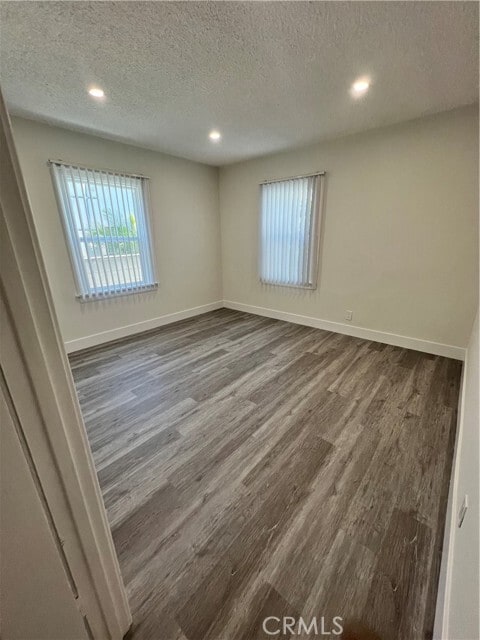 Building Photo - 635 Palm Dr