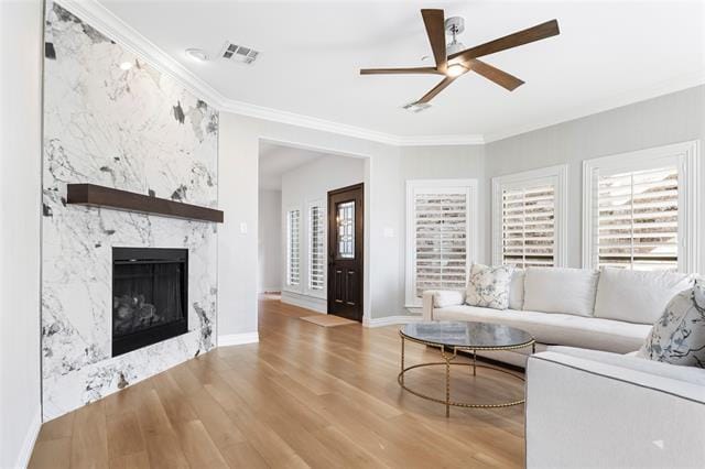 Building Photo - 5635 Cecina Dr