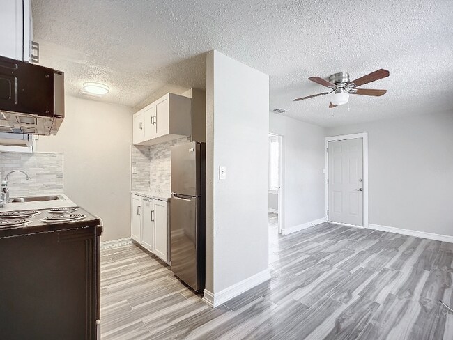 Building Photo - 209 Flagler Blvd