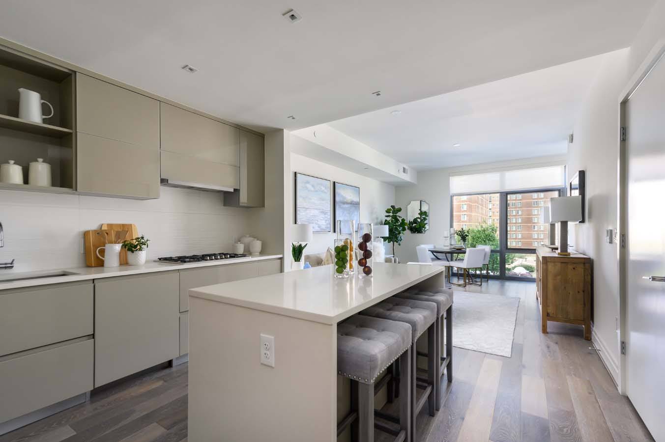 Building Photo - 810 O St NW