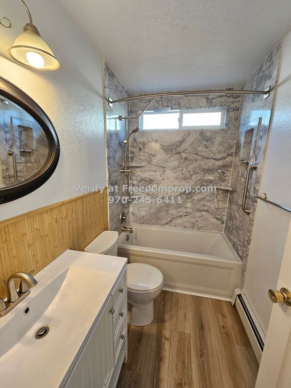 Building Photo - 740 Gold Rush Dr