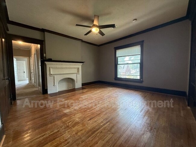 Primary Photo - 4325 Sumner St