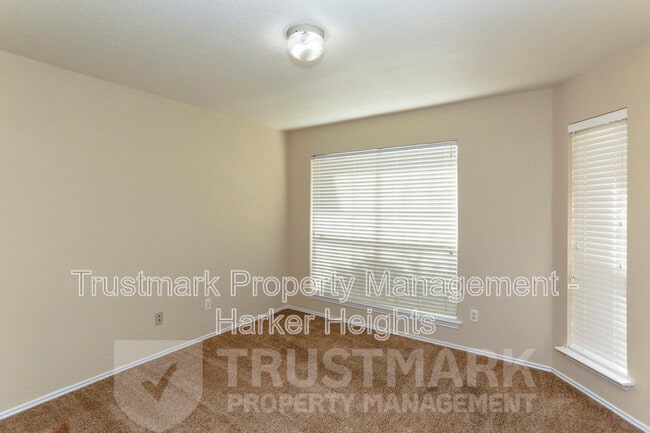 Building Photo - 2115 Wickiup Trail