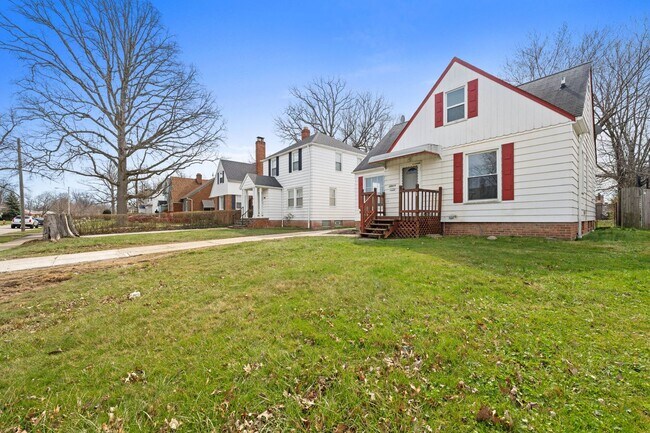 Building Photo - 26950 Mallard Ave