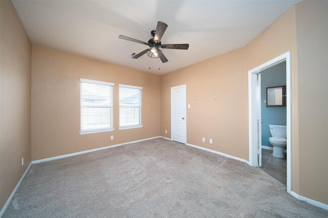 Building Photo - 26 Palmdale Ln