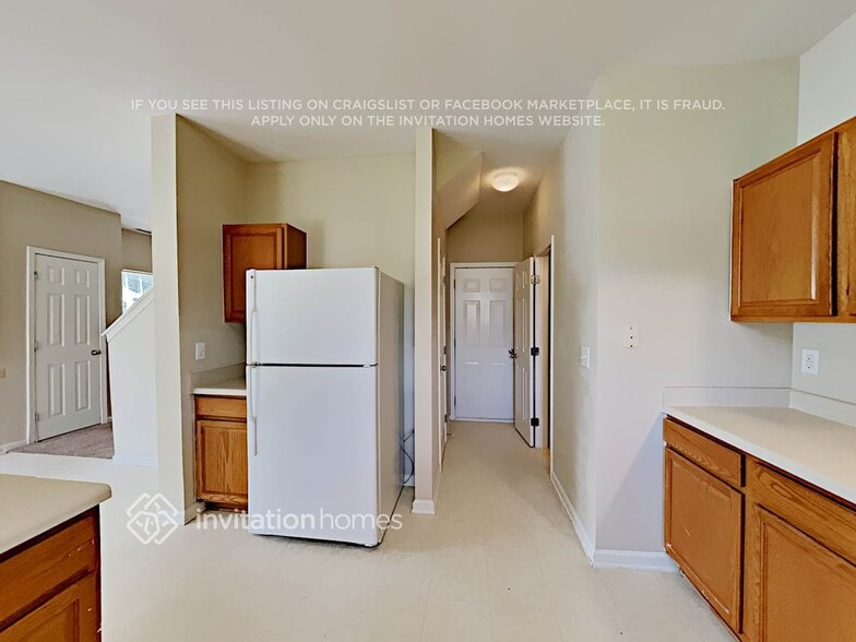 Building Photo - 507 Summer Storm Dr