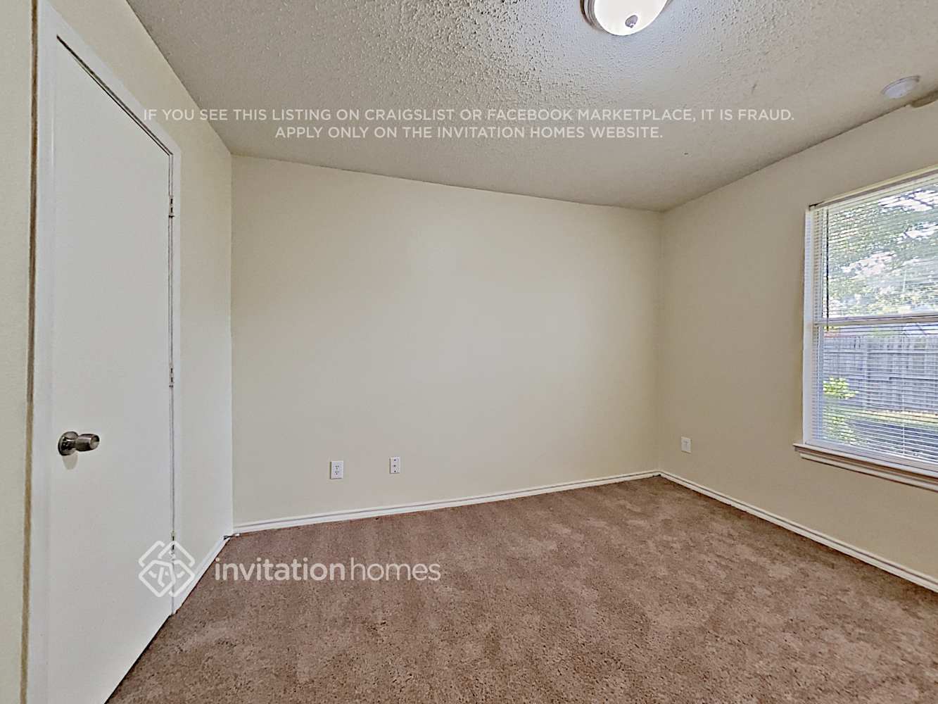 Building Photo - 1001 Ridgecrest Dr