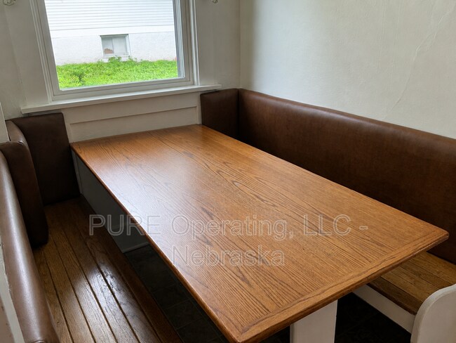 Building Photo - 5828 Miami St