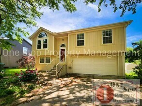 Building Photo - Gorgeous 3 Bedroom, 2 Bathroom, 2 Car Gara...