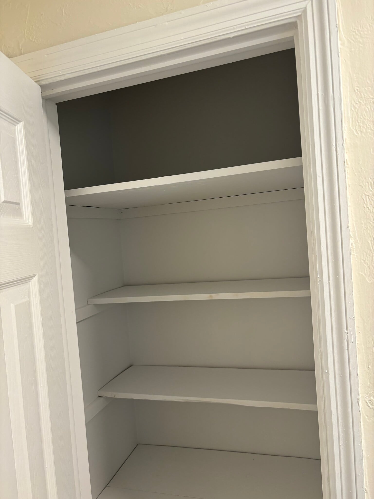 Building Photo - 400 Count St