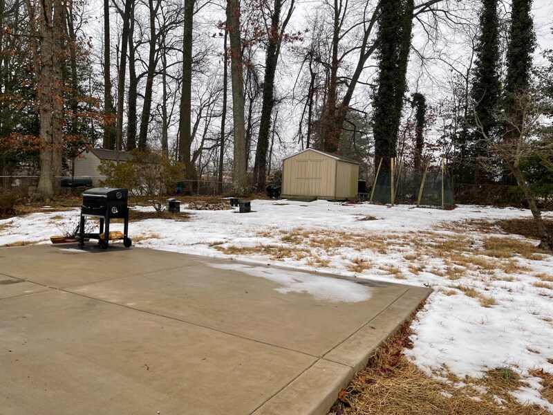 Building Photo - 6204 Greeley Blvd