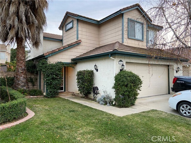 Primary Photo - 3052 Sleepy Hollow St