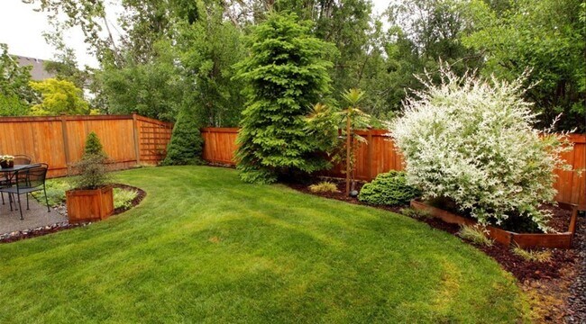 Building Photo - Charming Sammamish Home | 3 Bed + 2.5 Bath