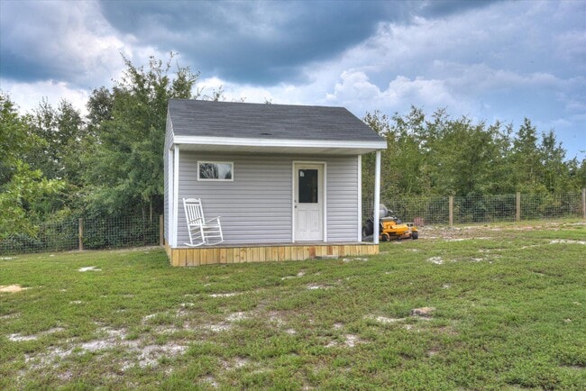 Building Photo - 1370 Old Kimbill Trail
