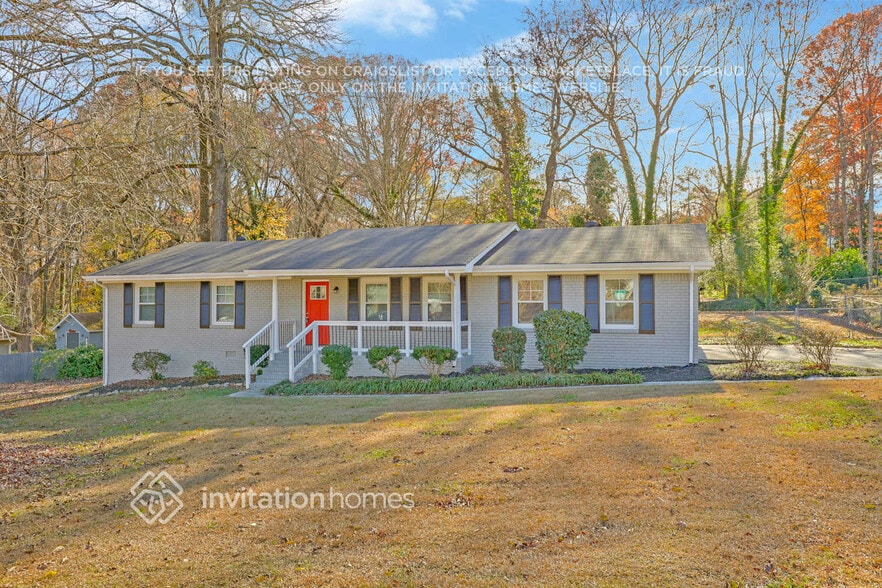 Building Photo - 1948 Englewood Way SW