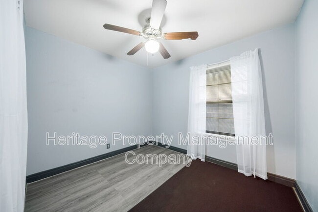 Building Photo - 6022 Castle Vw Dr