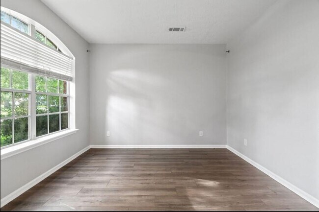 Building Photo - 6514 Sterling Canyon Dr