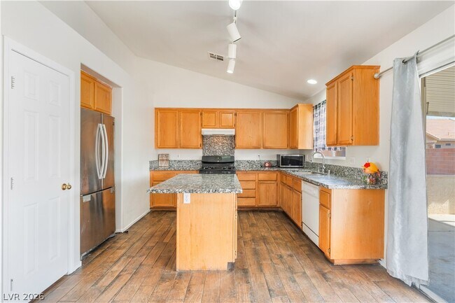 Building Photo - 2816 Evelyn Lake Ct