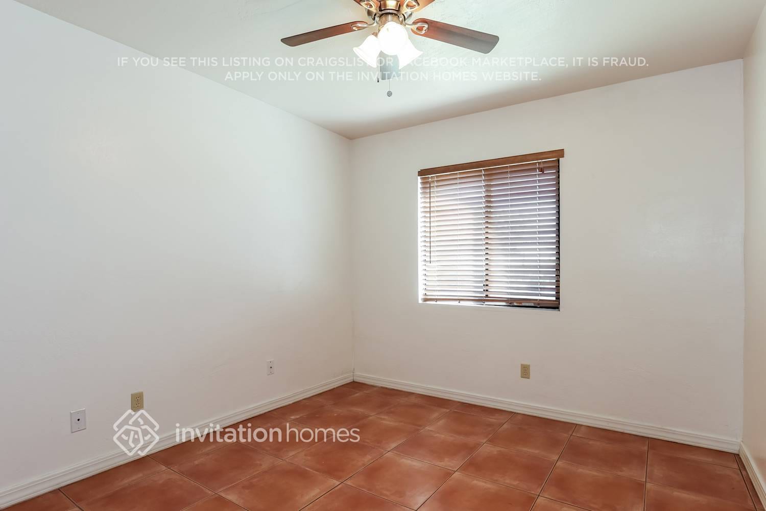 Building Photo - 2234 E Florian Ave