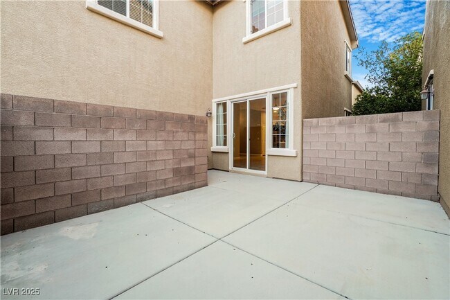 Building Photo - 11334 Colinward Ave