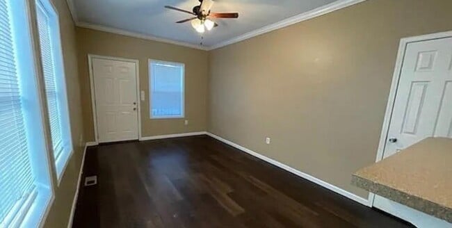 Building Photo - 12116 Prudie Cir