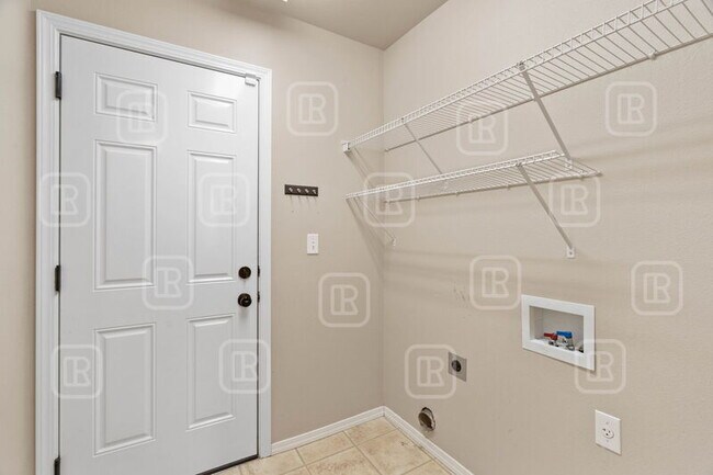 Building Photo - 17509 E Nora Ln