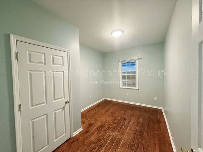 Building Photo - 4 Woodall Court