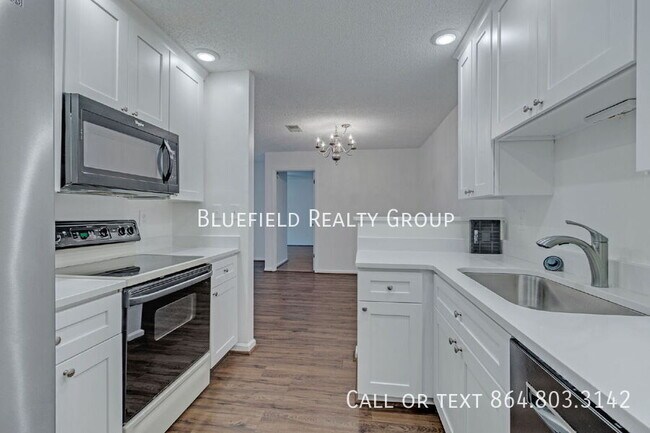 Building Photo - 4614 Old Spartanburg Rd