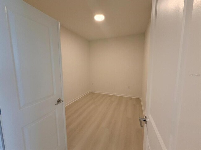 Building Photo - 5563 Millennia Park Dr