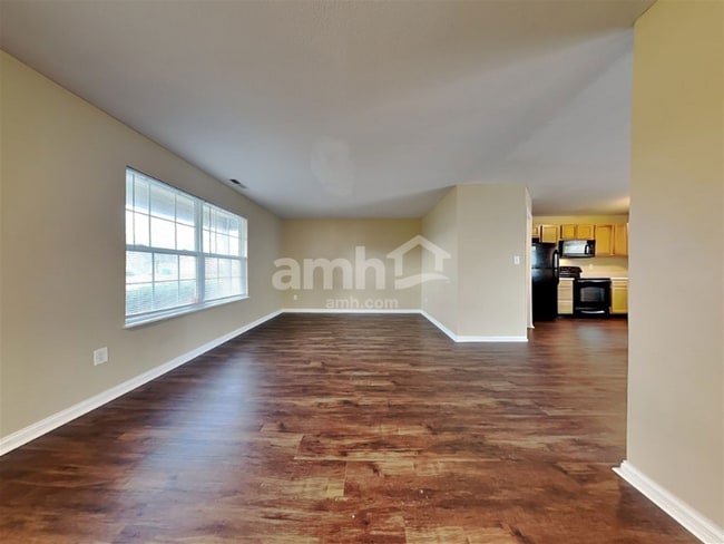 Building Photo - 4704 Ashfield Dr