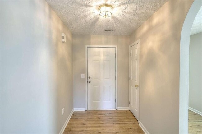 Building Photo - 4160 Janel Ln