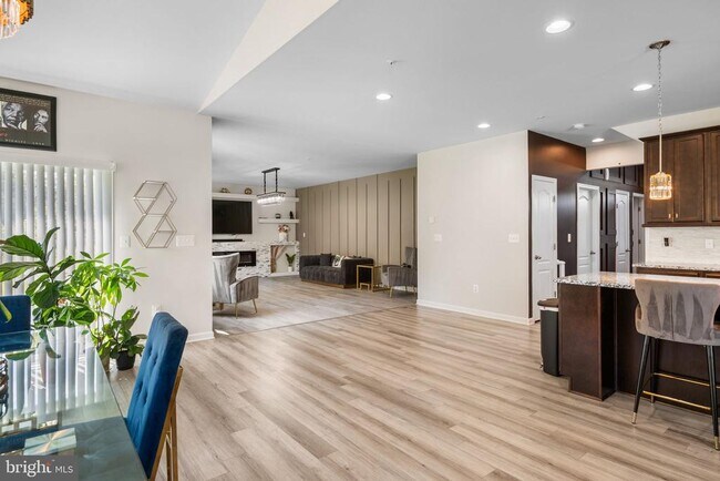 Building Photo - 6640 Timber Ridge Ln