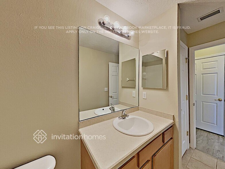 Building Photo - 5345 Plantation Home Way